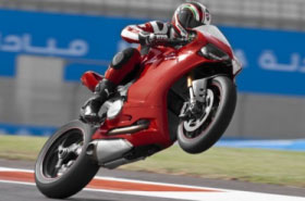 Négy karikát kap a Ducati?