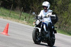 Ingyenes vezetéstechnikai tréning