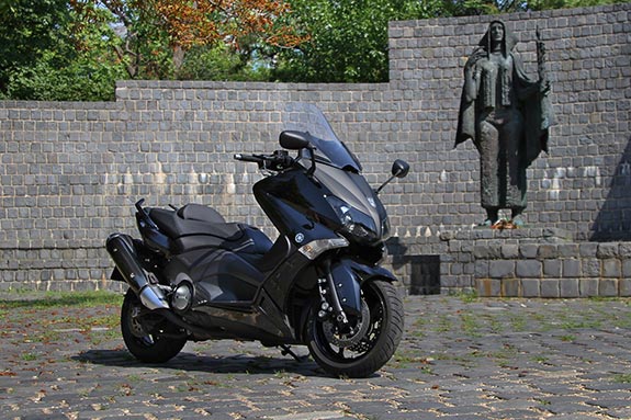 Yamaha TMAX