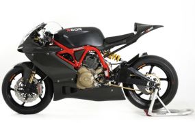 Szörnyen jó sportmotor