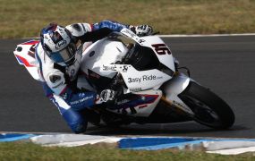 Milyen lehet egy VB-s superbike?