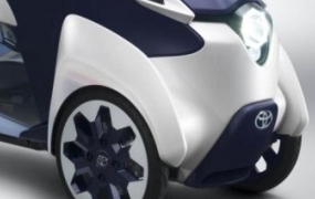 Minden autós motort akar