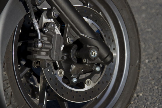 Yamaha X-Max 400 2013 teszt