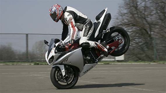 Yamaha R1 2009