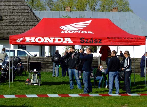 honda-szasz