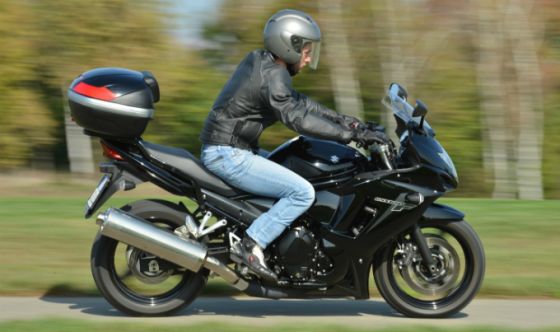 suzuki gsx650ft