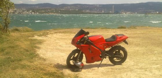 ötvenessel a tengerre