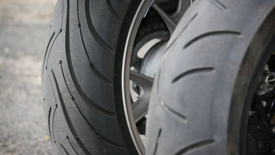 gumiabroncs motor eu 2016