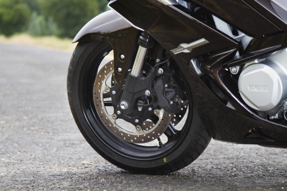 fjr1300-brake