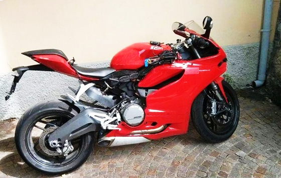 ducati panigale 899