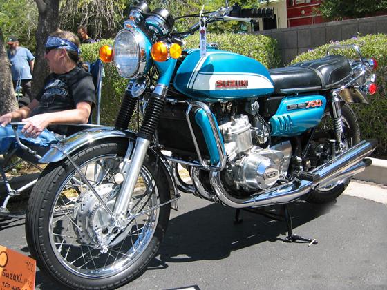 Suzuki GT750