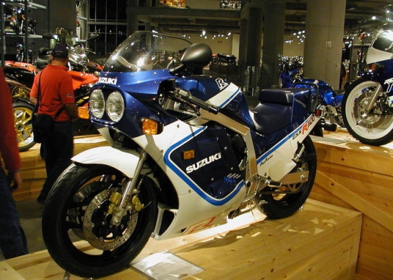 suzuki gsx-r 1100