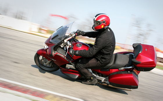 vezetestechnika motor kakucs