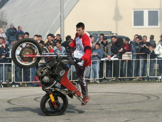 Végh Tamás stunt rider