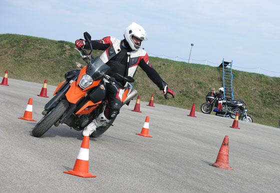 vezetestechnika motor