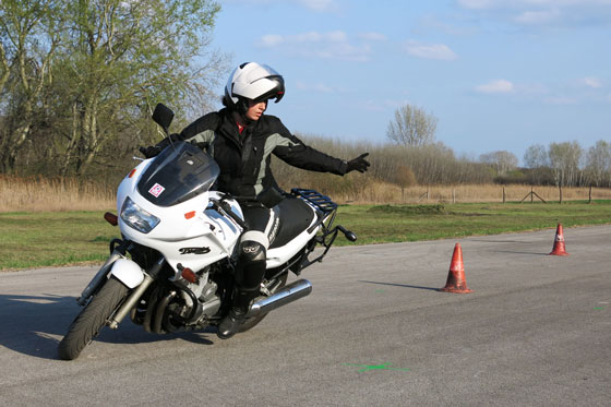 vezetestechnika motor